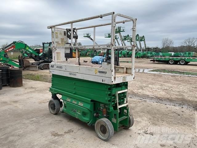 JLG 2632ES Škaraste platforme
