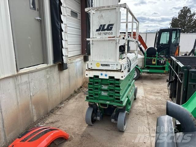 JLG 2632ES Škaraste platforme