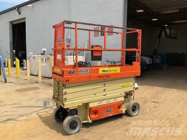 JLG 2632ES Škaraste platforme