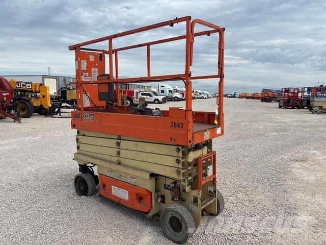 JLG 2632ES Škaraste platforme