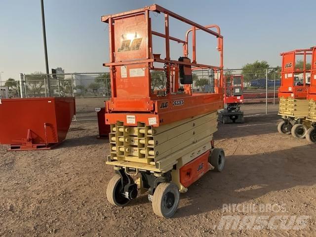 JLG 2632ES Škaraste platforme