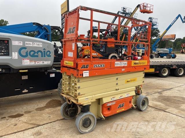 JLG 2632ES Škaraste platforme