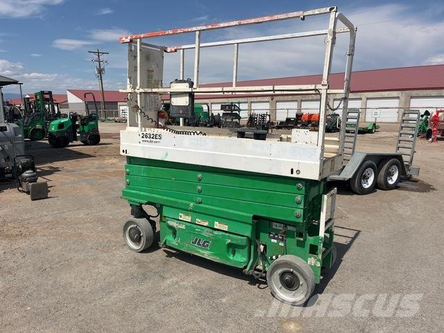 JLG 2632ES Škaraste platforme