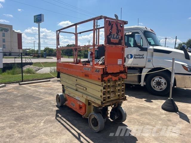 JLG 2632ES Škaraste platforme