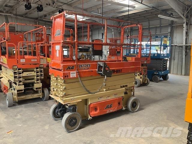 JLG 2632ES Škaraste platforme