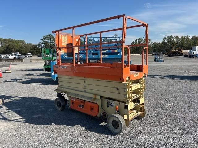 JLG 2646ES Škaraste platforme