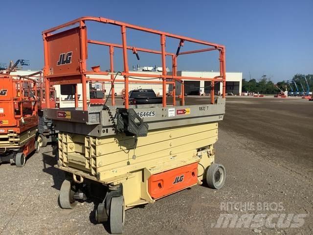 JLG 2646ES Škaraste platforme