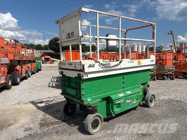 JLG 2646ES Škaraste platforme