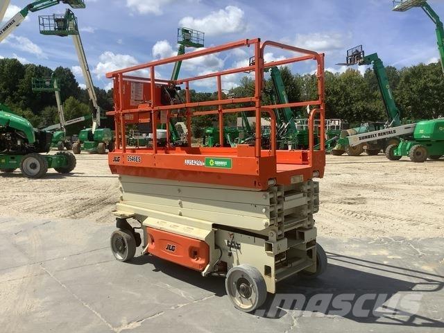 JLG 2646ES Škaraste platforme