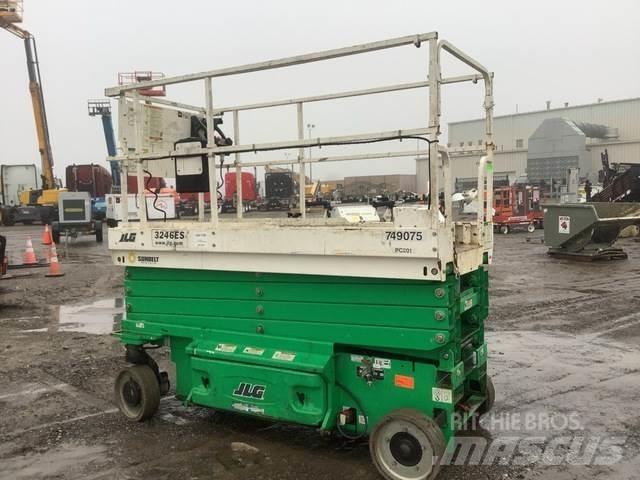JLG 3246ES Škaraste platforme