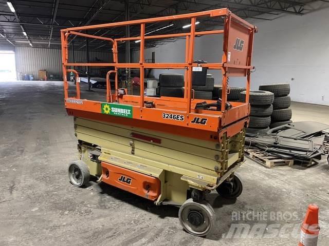 JLG 3246ES Škaraste platforme