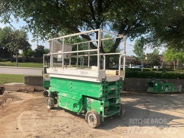JLG 3246ES Škaraste platforme