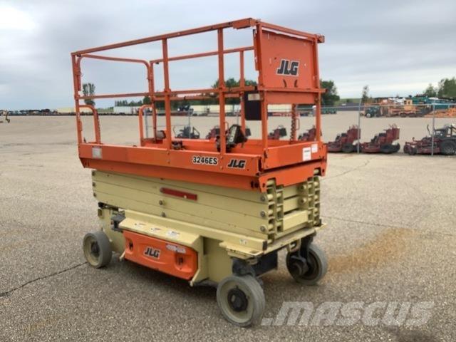 JLG 3246ES Škaraste platforme