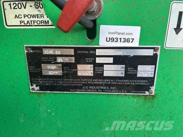 JLG 3246ES Škaraste platforme