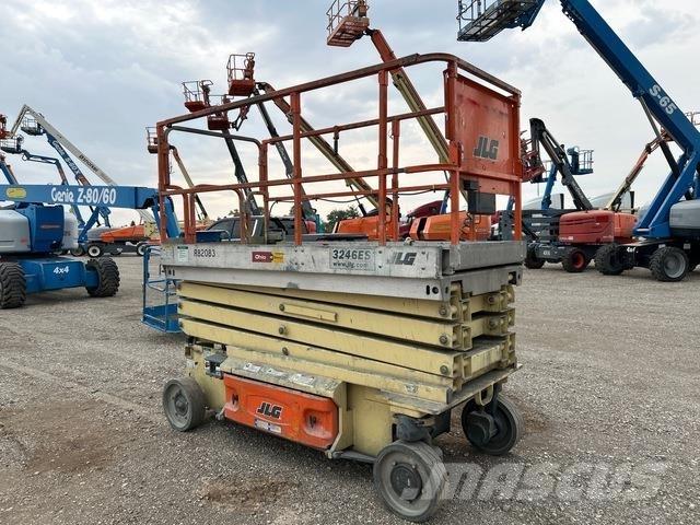 JLG 3246ES Škaraste platforme