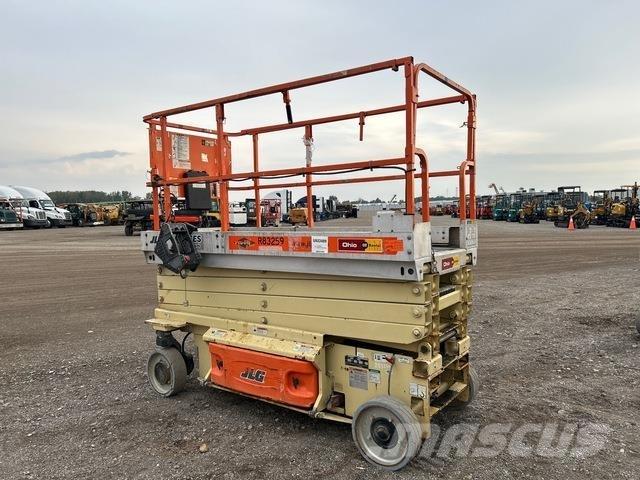 JLG 3246ES Škaraste platforme