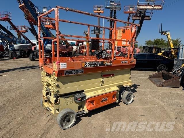 JLG 3246ES Škaraste platforme