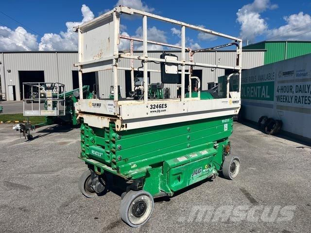 JLG 3246ES Škaraste platforme