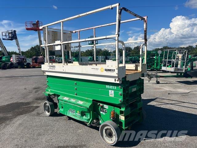 JLG 3246ES Škaraste platforme