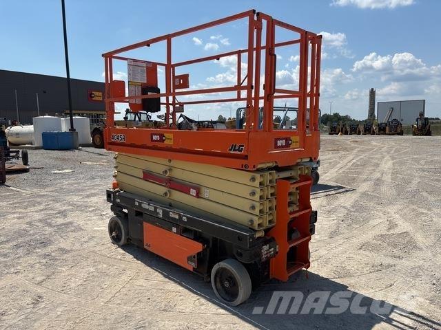 JLG 4045R Škaraste platforme