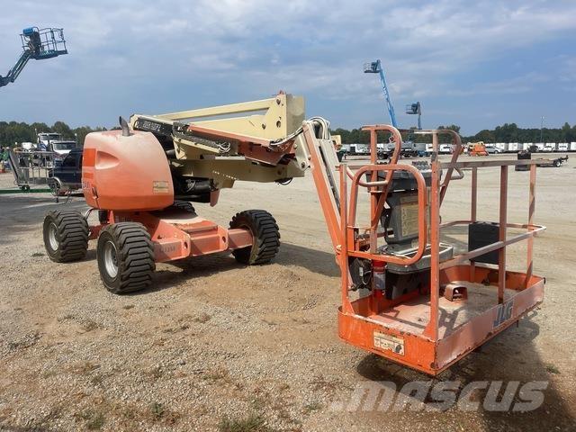 JLG 450AJ Zglobne podizne platforme