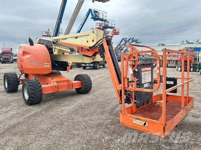 JLG 450AJ Zglobne podizne platforme