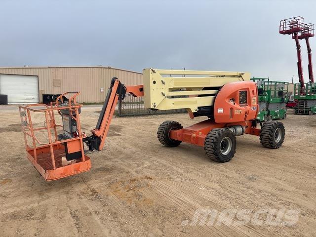 JLG 450AJ Zglobne podizne platforme
