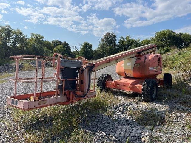 JLG 600A Zglobne podizne platforme