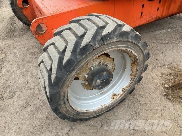 JLG 600AJ Zglobne podizne platforme