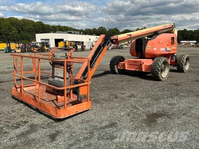 JLG 600AJ Zglobne podizne platforme