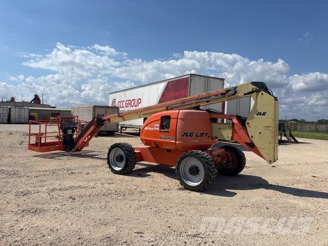 JLG 600AJ Zglobne podizne platforme