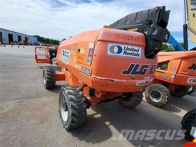 JLG 600S Teleskopske podizne platforme
