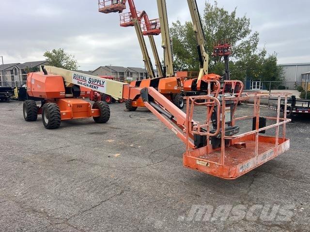 JLG 660SJ Zglobne podizne platforme