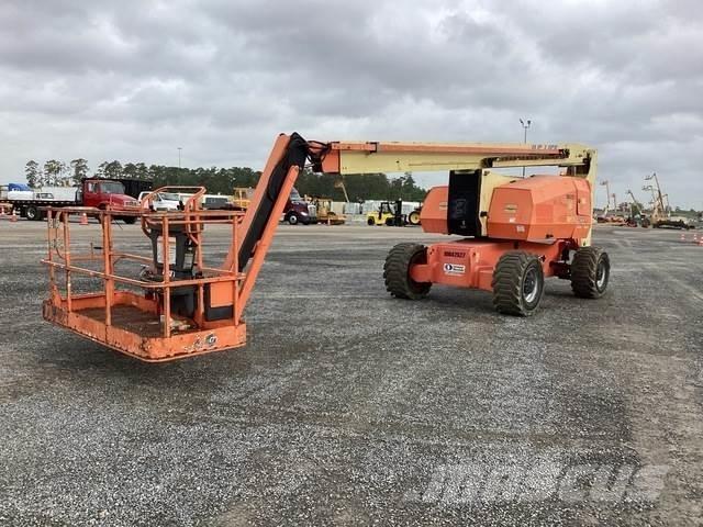 JLG 800 AJ Zglobne podizne platforme