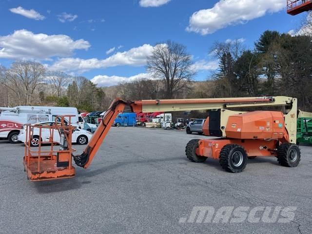 JLG 800 AJ Zglobne podizne platforme