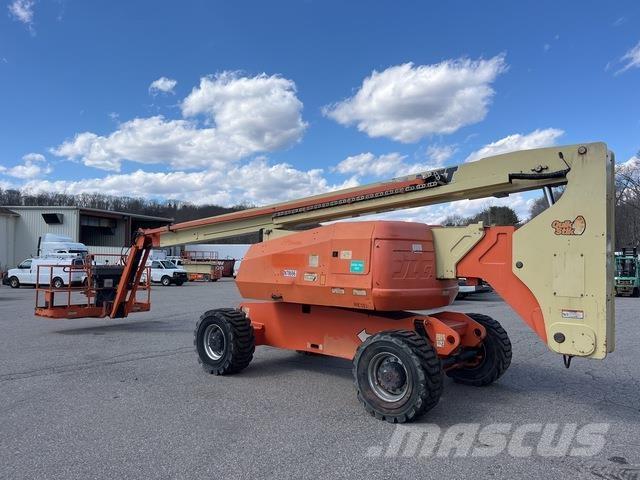 JLG 800 AJ Zglobne podizne platforme