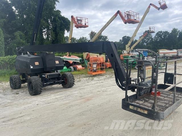 JLG 800A Zglobne podizne platforme