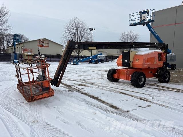 JLG 800AJ Zglobne podizne platforme