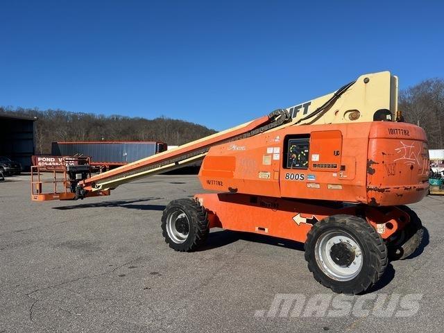 JLG 800S Teleskopske podizne platforme