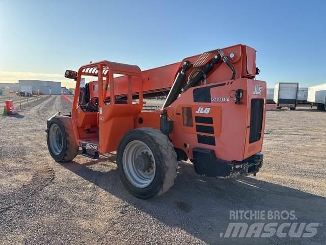JLG 8042 Teleskopski viličari