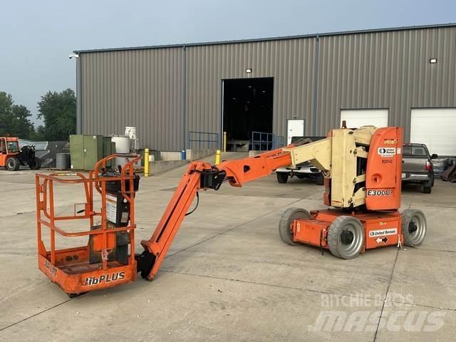 JLG E3000AJP Zglobne podizne platforme