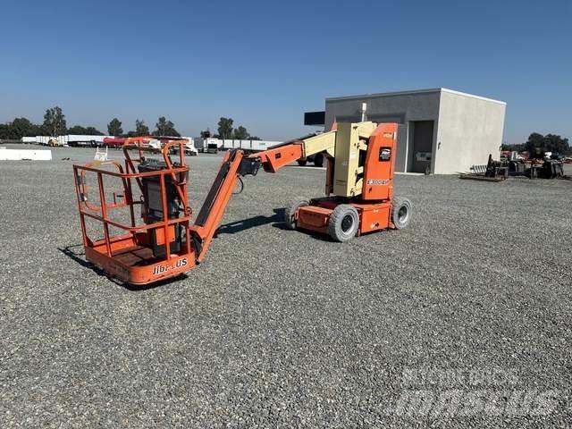 JLG E300AJP Zglobne podizne platforme