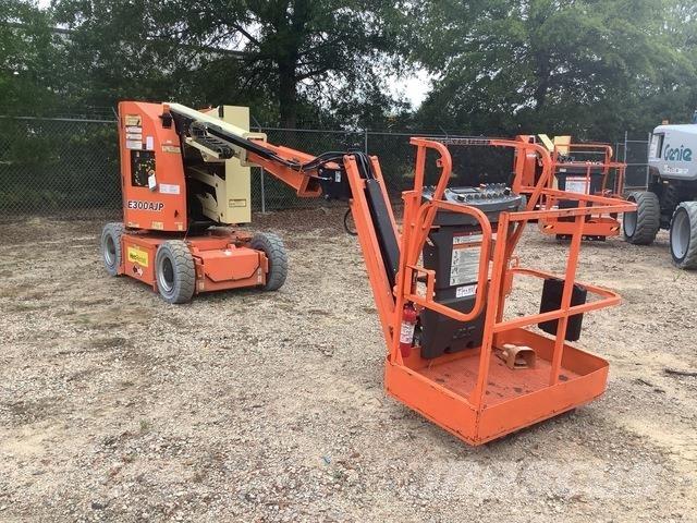 JLG E300AJP Zglobne podizne platforme