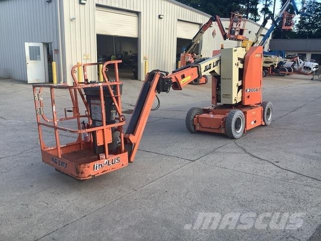 JLG E300AJP Zglobne podizne platforme