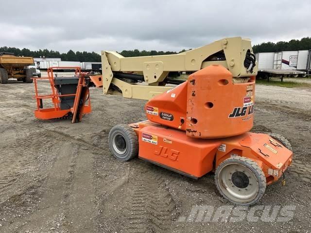 JLG E400AJPN Zglobne podizne platforme