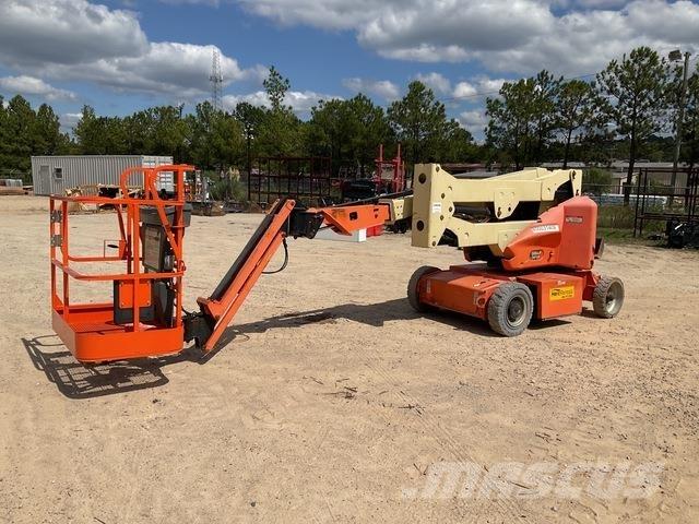 JLG E400AJPN Zglobne podizne platforme
