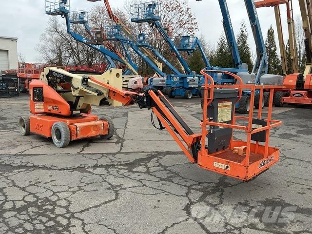 JLG E400AJPN Zglobne podizne platforme