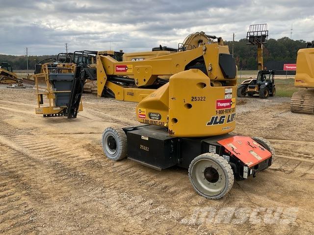 JLG E400AJPN Zglobne podizne platforme