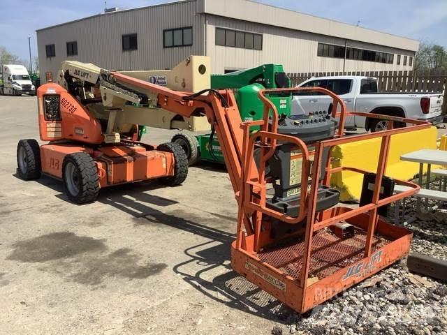 JLG E450AJ Zglobne podizne platforme