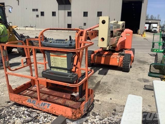 JLG E450AJ Zglobne podizne platforme